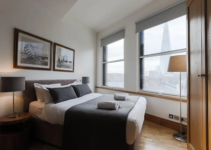 Monument By Excel Apartments London